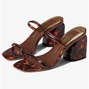 NWOT Dolce Vita Netra Sandals in Tortoise Vinyl